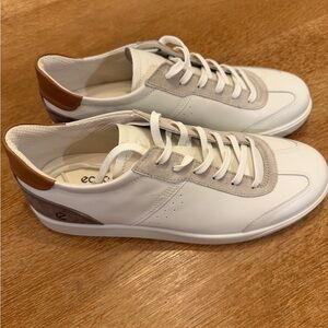 Ecco Men's White and Tan Sneakers